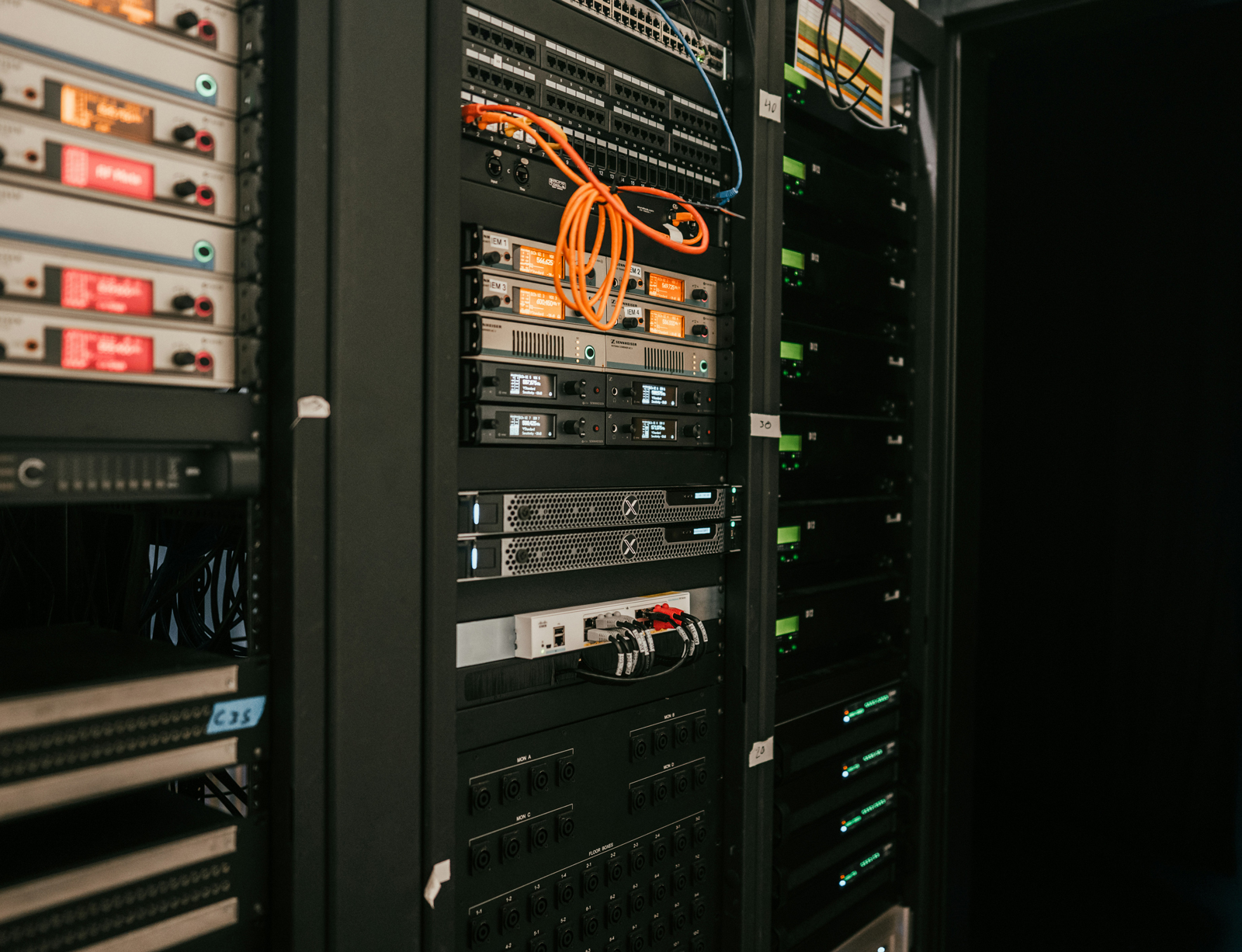 Sứ mệnh công nghệ