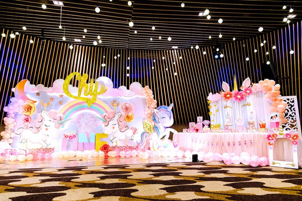 Y-tuong-to-chuc-su-kien-9