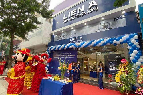 Showroom grand opening event organization