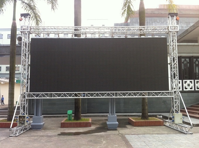 What is an LED screen